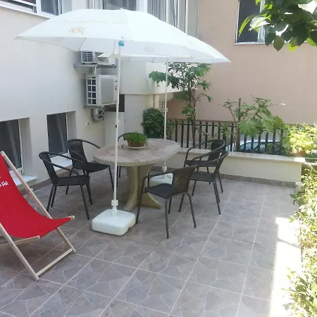 Apartment 4 Seasons *