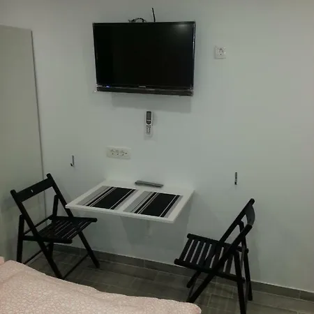 4 Seasons - Under Forest Park, Free Parking Lägenhet Split