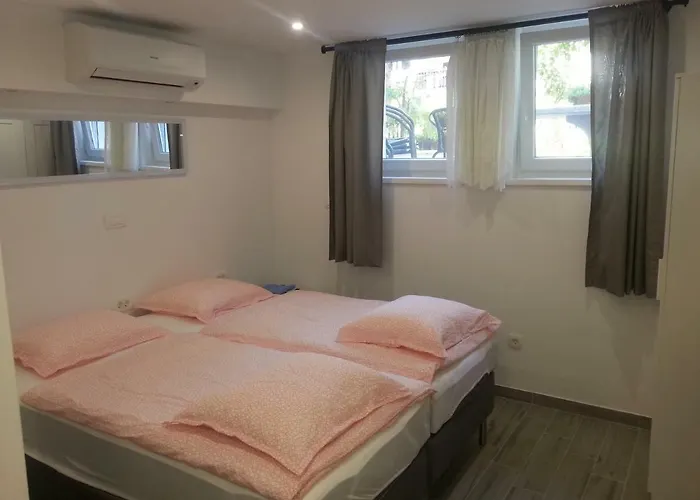 Apartmán 4 Seasons - Under Forest Park, Free Parking